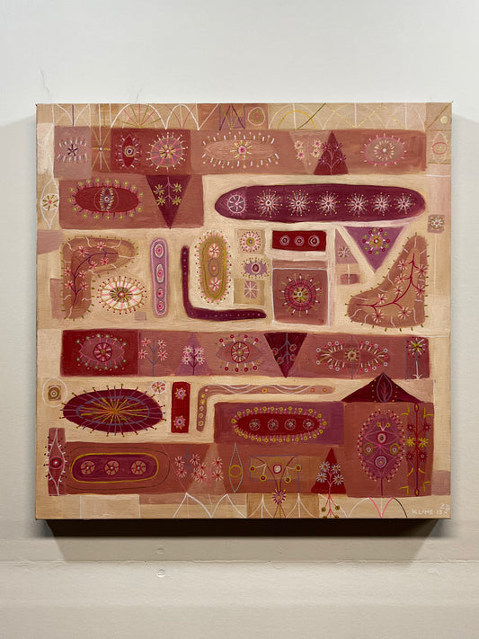 Happiness of the Ideal World